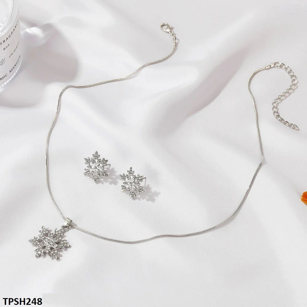 QWN Snow Pendant set